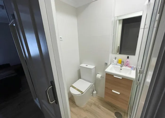 Alameda Center Apartment *